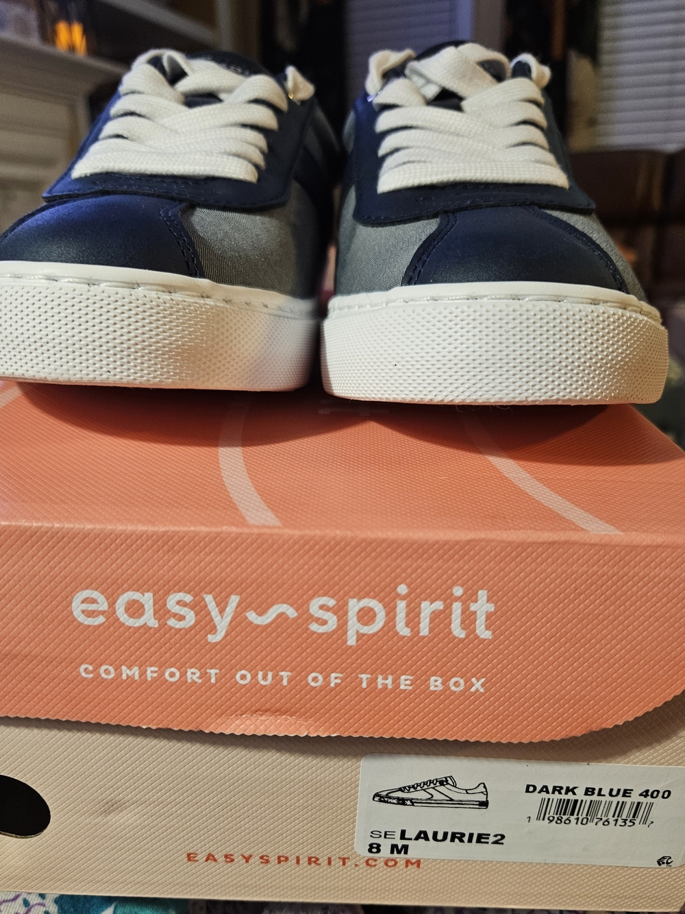 Easy Spirit Women’s  Laurie 2 Dark Navy and Gray Low-Top Sneakers Size 8 New